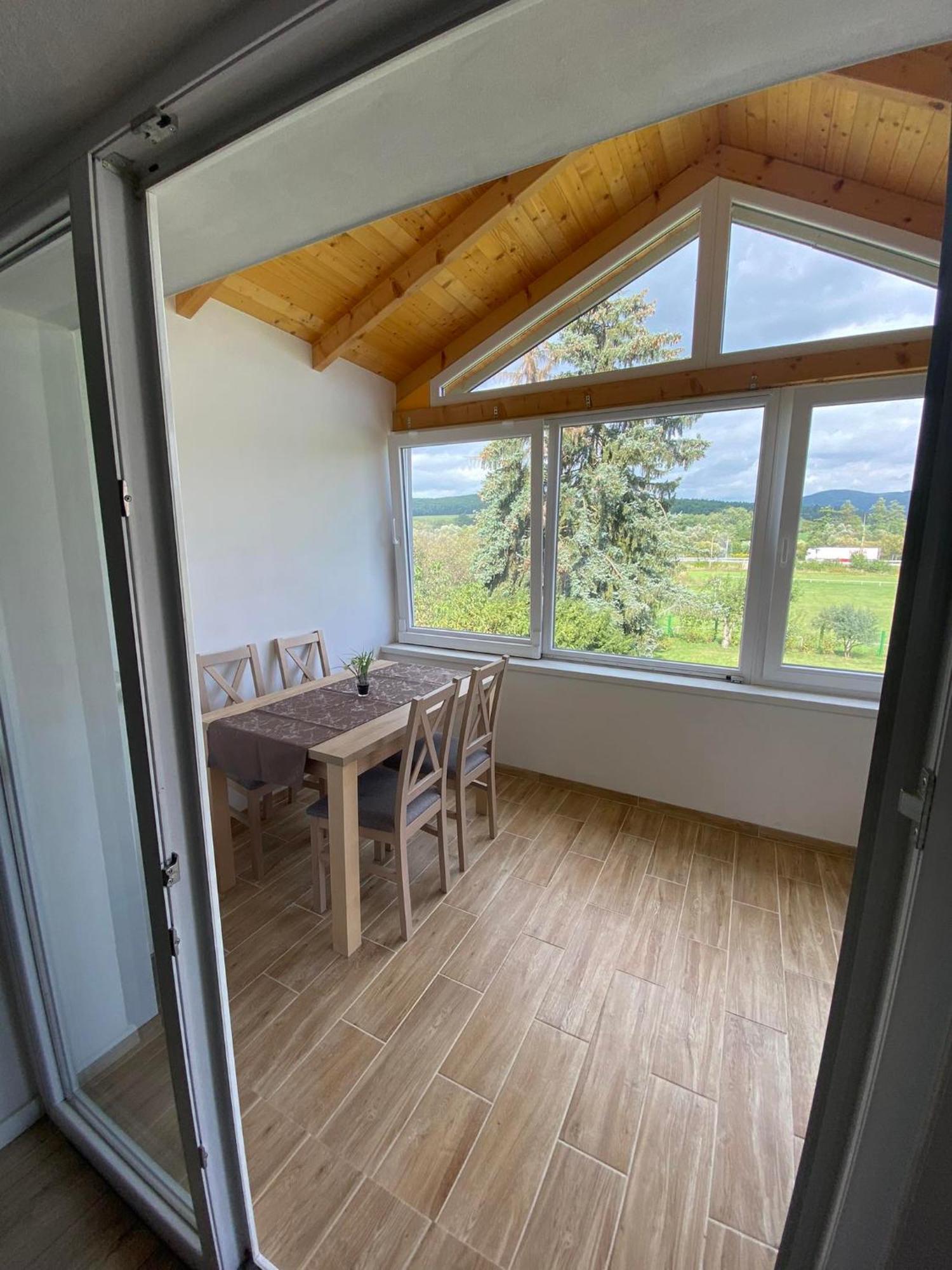 Apartman Nikol Prievidza Dış mekan fotoğraf